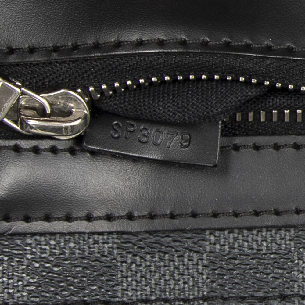 Louis Vuitton Daniel MM - Picture 10 of 10